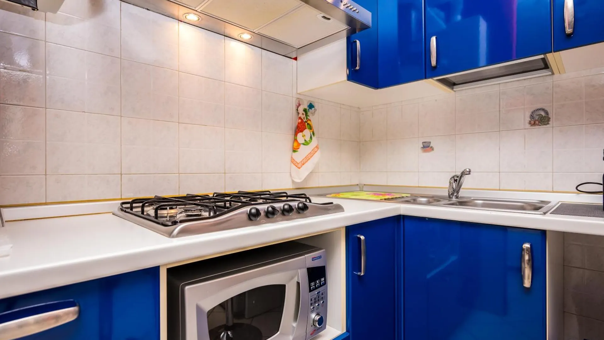 Cozy Suite Rogoredo Apartment Next To The Metro And Train Station Milan