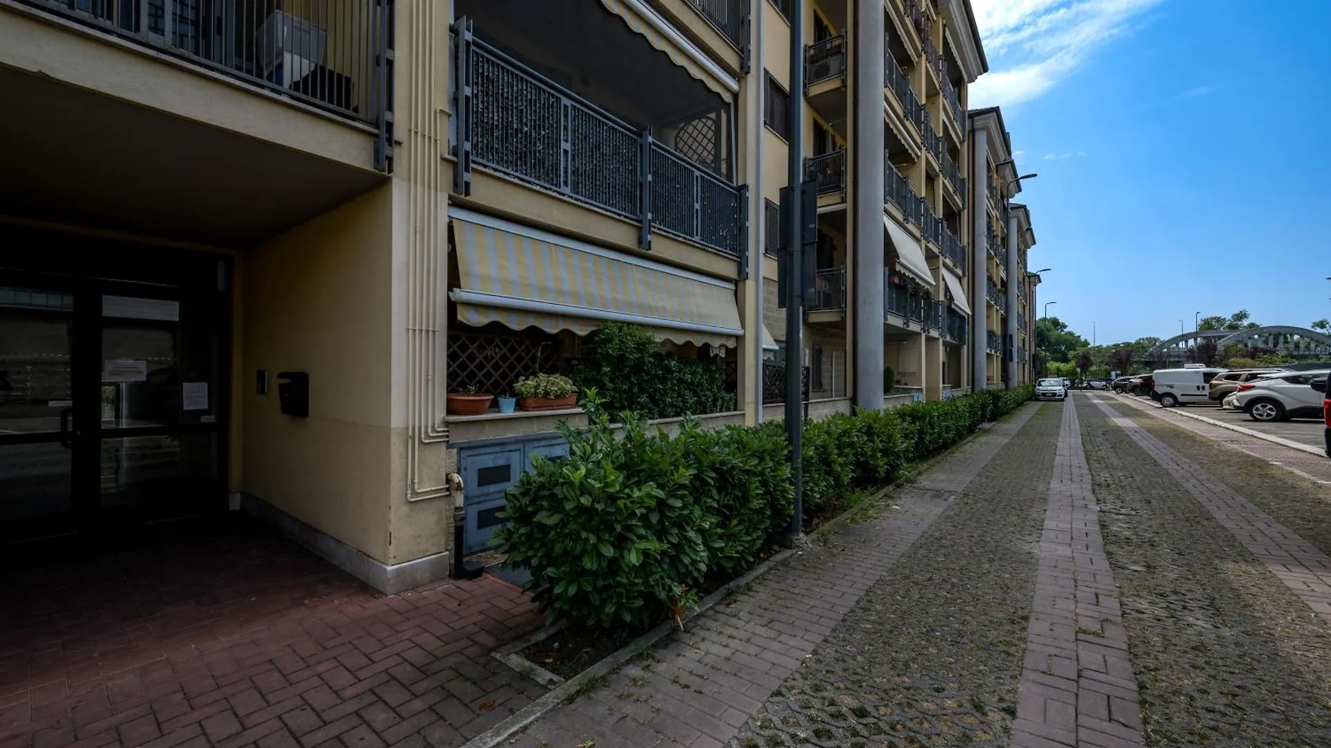 Cozy Suite Rogoredo Apartment Next To The Metro And Train Station Milan 0*,